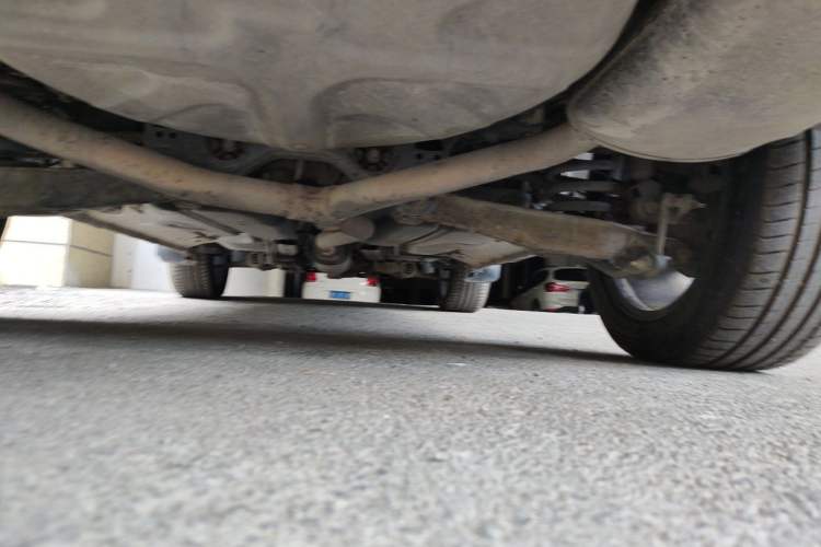 Used Ford Explorer 2013 3.5L Deluxe Model Chassis Rear