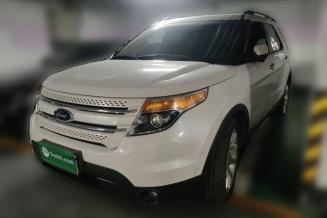 Ojetý Ford Explorer 2013 3.5L Deluxe Model