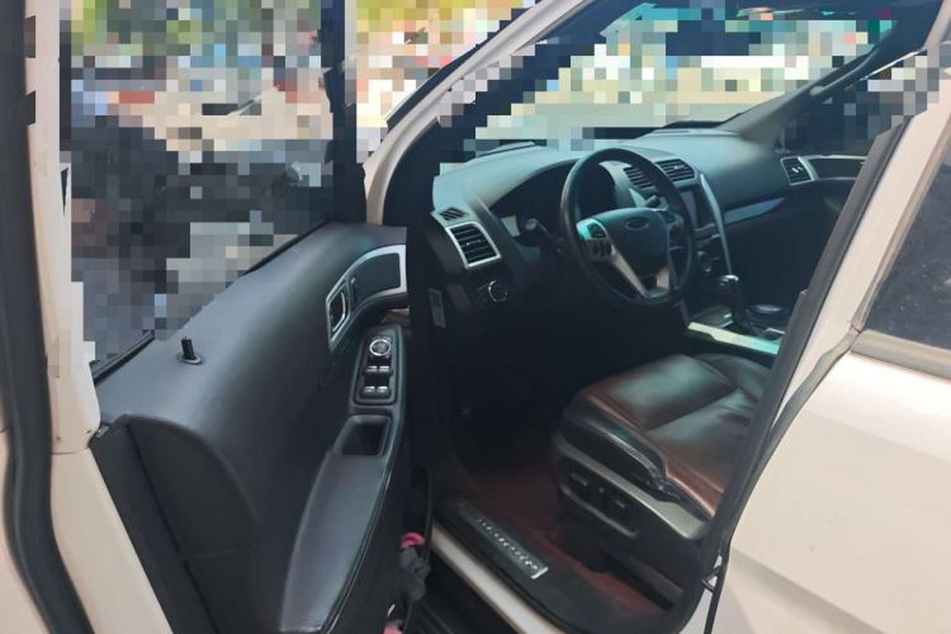 Used Ford Explorer 2013 3.5L Deluxe Model Driver Seat