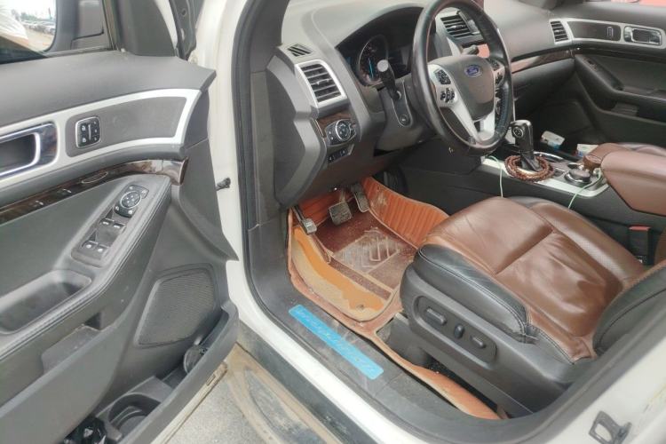 Used Ford Explorer 2013 3.5L Deluxe Model Driver Seat