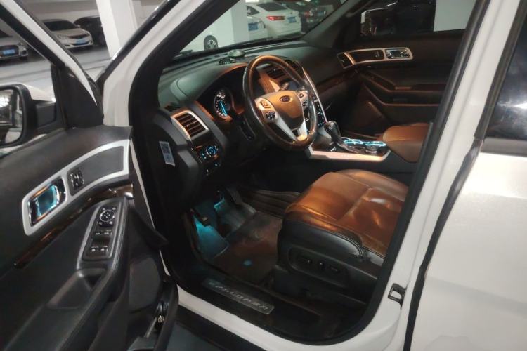 Used Ford Explorer 2013 3.5L Deluxe Model Driver Seat