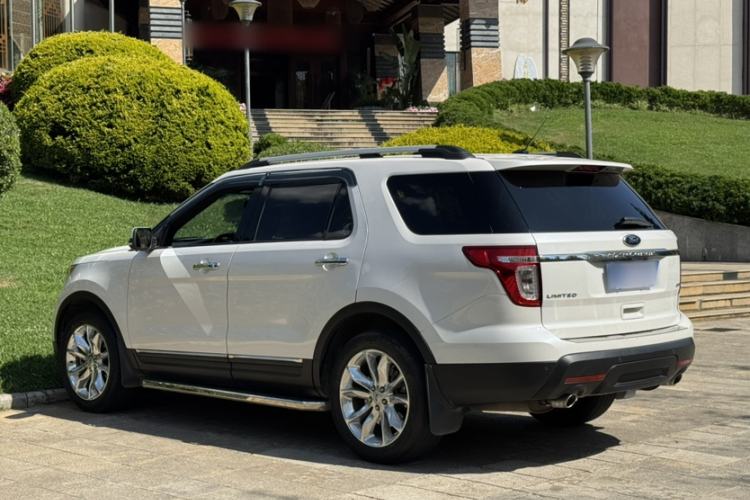 Used Ford Explorer 2013 3.5L Deluxe Model Exterior 2