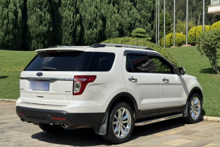Used Ford Explorer 2013 3.5L Deluxe Model Exterior 5