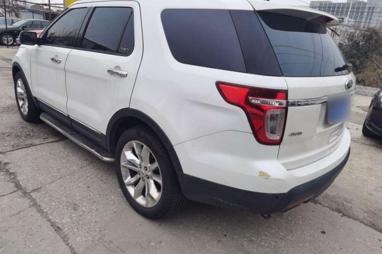 Used Ford Explorer 2013 3.5L Deluxe Model Exterior 5