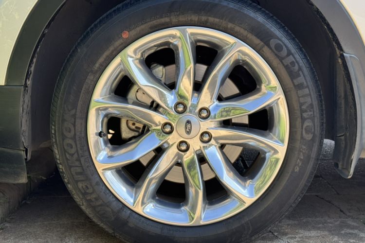 Used Ford Explorer 2013 3.5L Deluxe Model Exterior 7