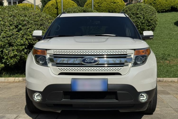 Used Ford Explorer 2013 3.5L Deluxe Model Exterior 9