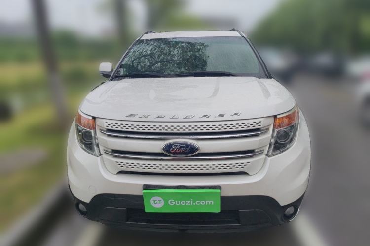 Used Ford Explorer 2013 3.5L Deluxe Model Front