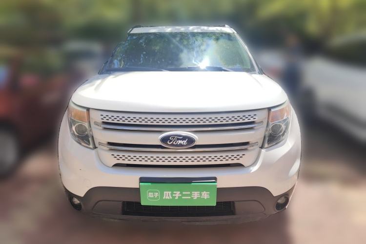 Used Ford Explorer 2013 3.5L Deluxe Model Front