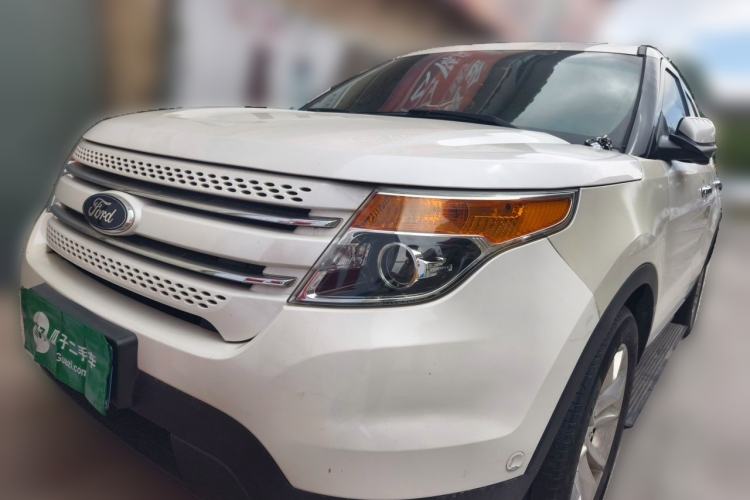 Used Ford Explorer 2013 3.5L Deluxe Model Front