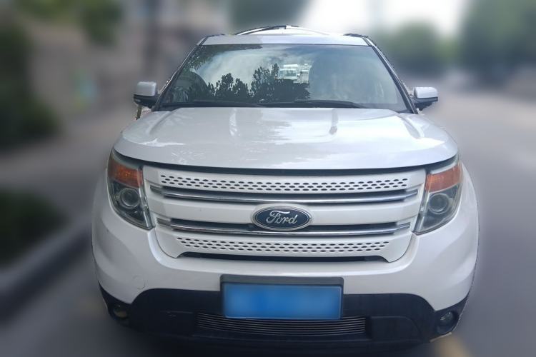 Used Ford Explorer 2013 3.5L Deluxe Model Front