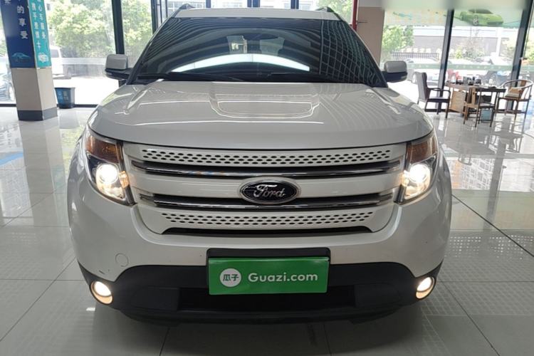 Used Ford Explorer 2013 3.5L Deluxe Model Front