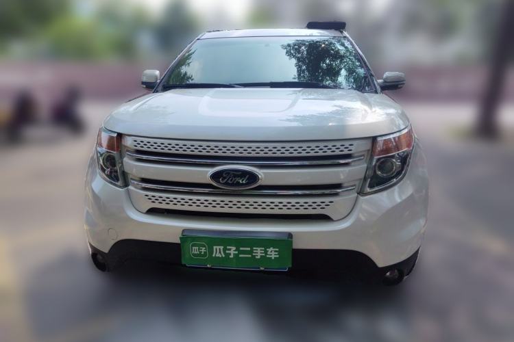 Used Ford Explorer 2013 3.5L Deluxe Model Front