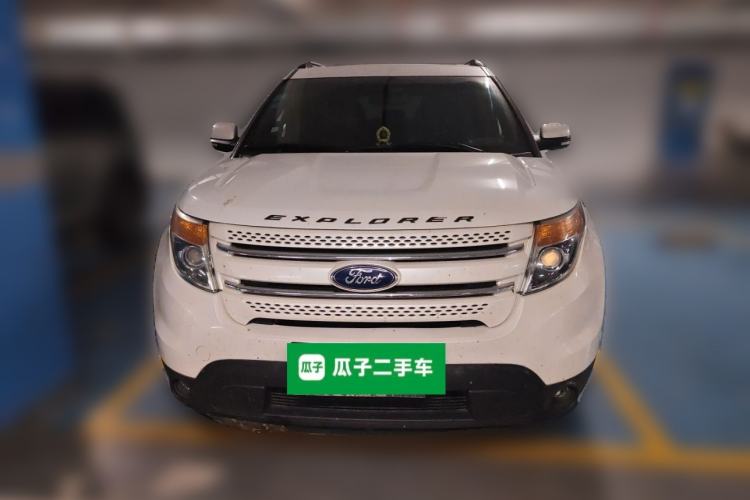 Used Ford Explorer 2013 3.5L Deluxe Model Front