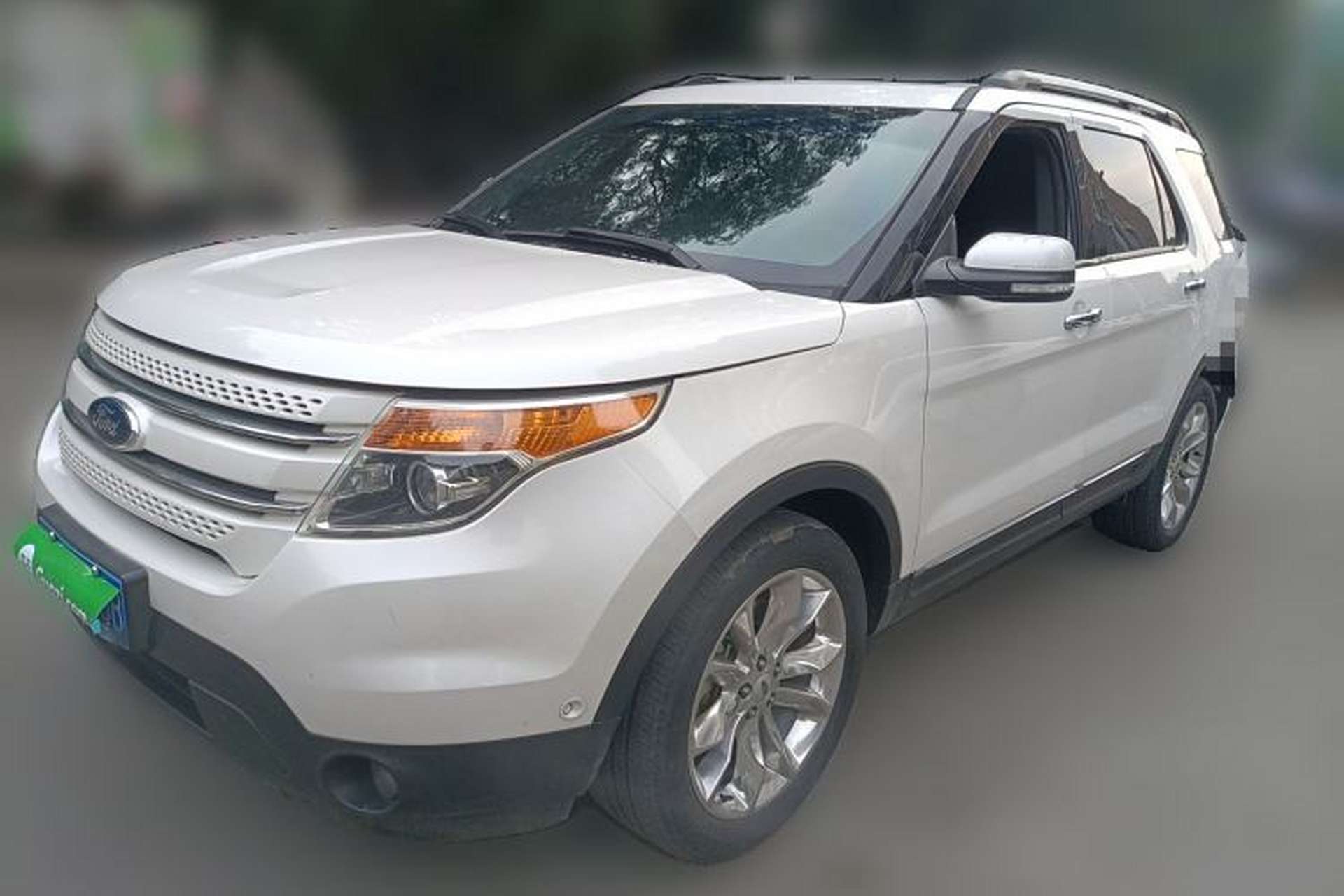 Used Ford Explorer 2013 3.5L Deluxe Model Front Left 45 Deg