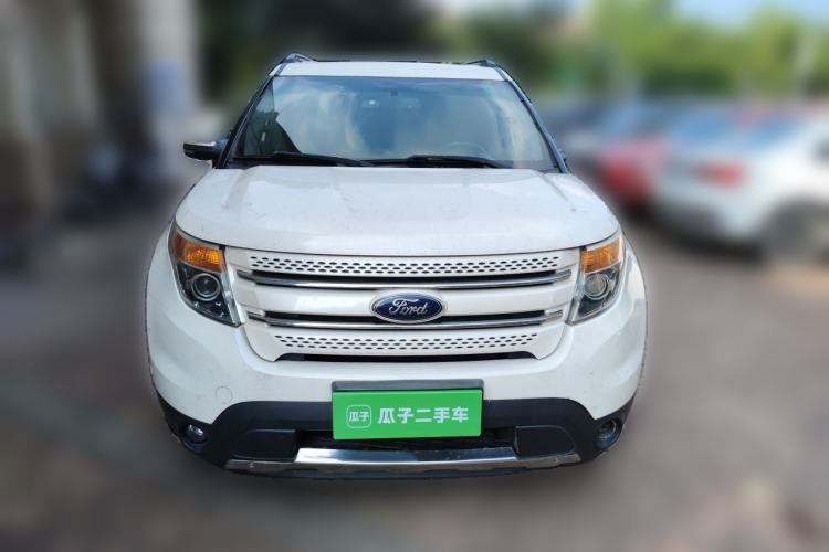 Used Ford Explorer 2013 3.5L Deluxe Model Front