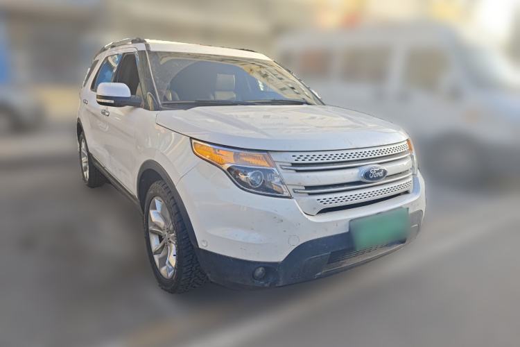 Used Ford Explorer 2013 3.5L Deluxe Model Front Right 45 Deg