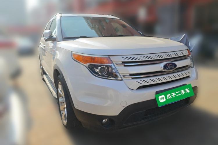 Used Ford Explorer 2013 3.5L Deluxe Model Front Right 45 Deg