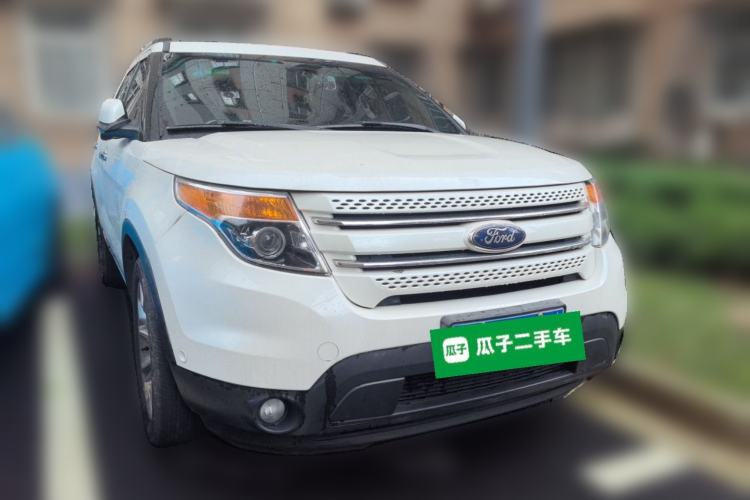Used Ford Explorer 2013 3.5L Deluxe Model Front Right 45 Deg