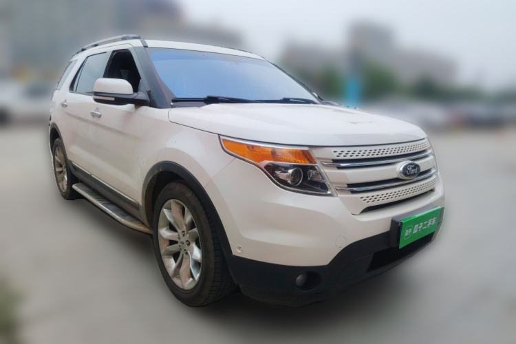 Used Ford Explorer 2013 3.5L Deluxe Model Front Right 45 Deg
