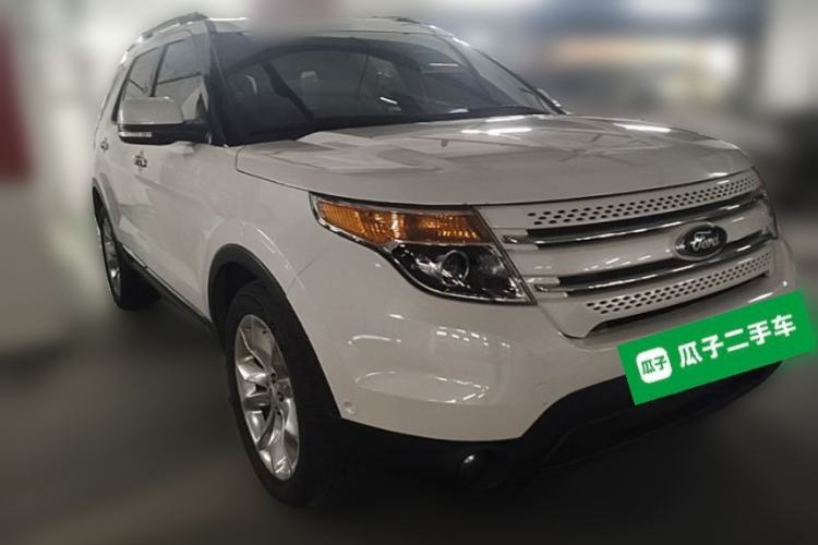 Used Ford Explorer 2013 3.5L Deluxe Model Front Right 45 Deg