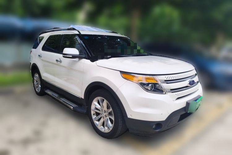 Used Ford Explorer 2013 3.5L Deluxe Model Front Right 45 Deg