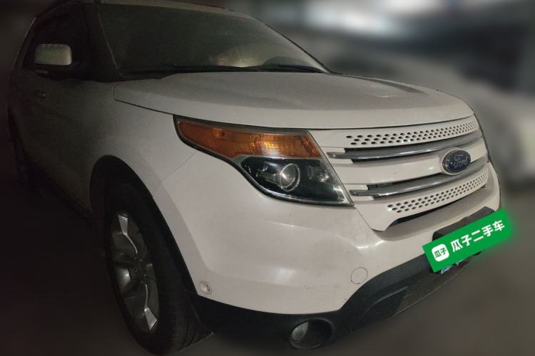 Used Ford Explorer 2013 3.5L Deluxe Model Front Right 45 Deg