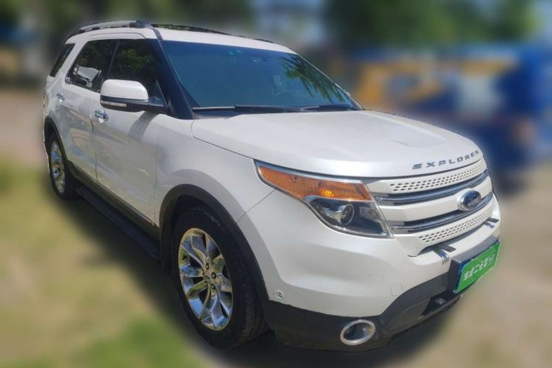 Used Ford Explorer 2013 3.5L Deluxe Model Front Right 45 Deg