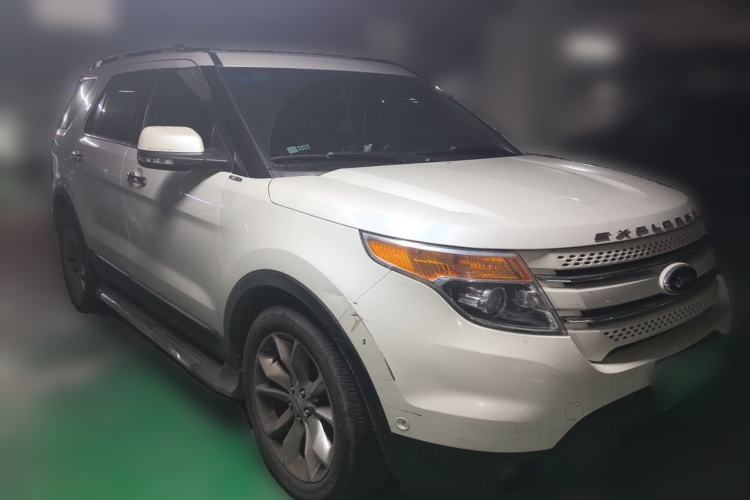 Used Ford Explorer 2013 3.5L Deluxe Model Front Right 45 Deg