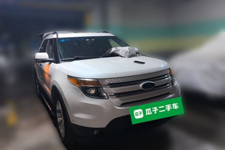 Used Ford Explorer 2013 3.5L Deluxe Model Front Right 45 Deg