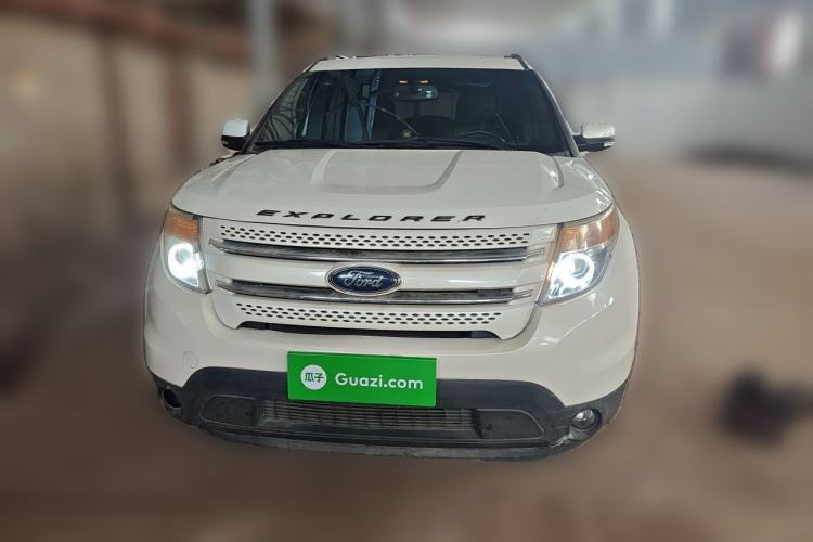 Used Ford Explorer 2013 3.5L Deluxe Model Front