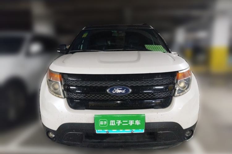 Used Ford Explorer 2013 3.5L Deluxe Model Front