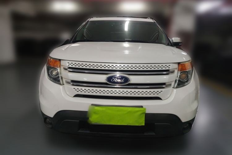 Used Ford Explorer 2013 3.5L Deluxe Model Front