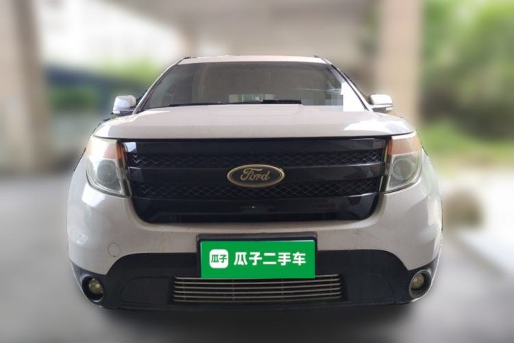 Used Ford Explorer 2013 3.5L Deluxe Model Front