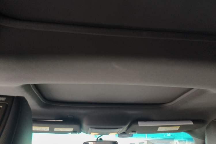 Used Ford Explorer 2013 3.5L Deluxe Model Headliner