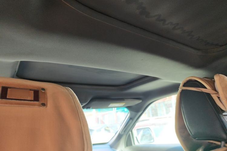 Used Ford Explorer 2013 3.5L Deluxe Model Headliner