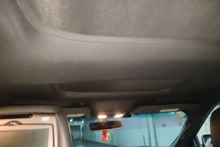Used Ford Explorer 2013 3.5L Deluxe Model Headliner