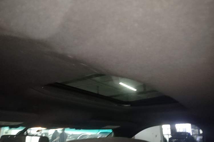 Used Ford Explorer 2013 3.5L Deluxe Model Headliner