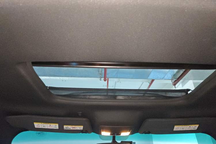 Used Ford Explorer 2013 3.5L Deluxe Model Headliner