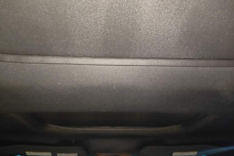 Used Ford Explorer 2013 3.5L Deluxe Model Headliner