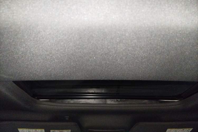 Used Ford Explorer 2013 3.5L Deluxe Model Headliner
