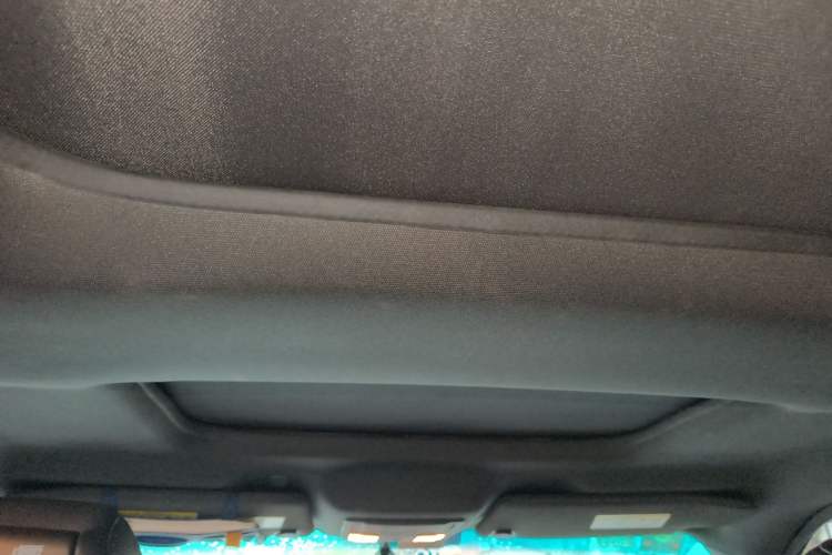 Used Ford Explorer 2013 3.5L Deluxe Model Headliner