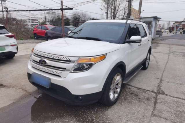 Used Ford Explorer 2013 3.5L Deluxe Model