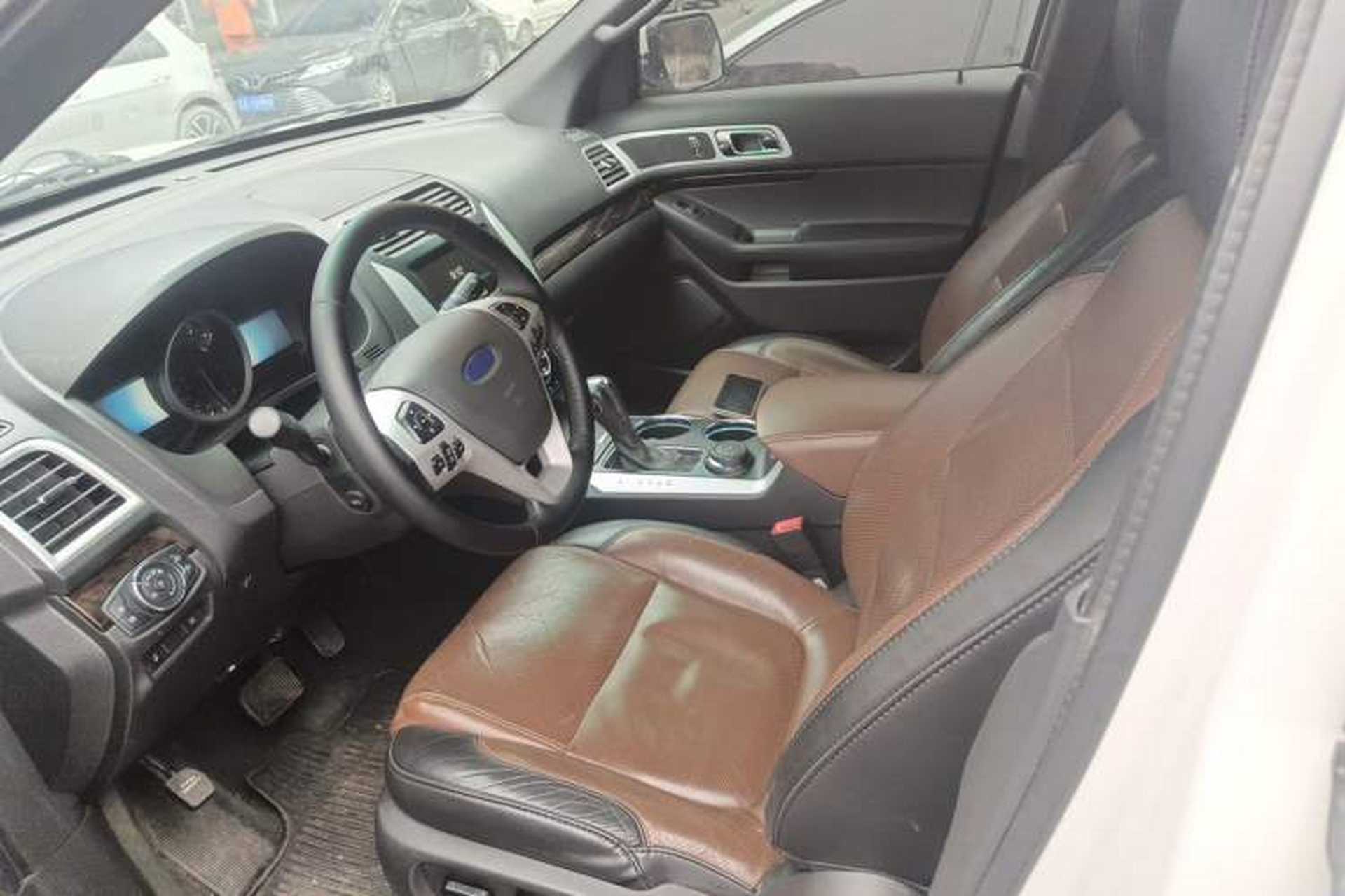 Used Ford Explorer 2013 3.5L Deluxe Model Left Front Seat