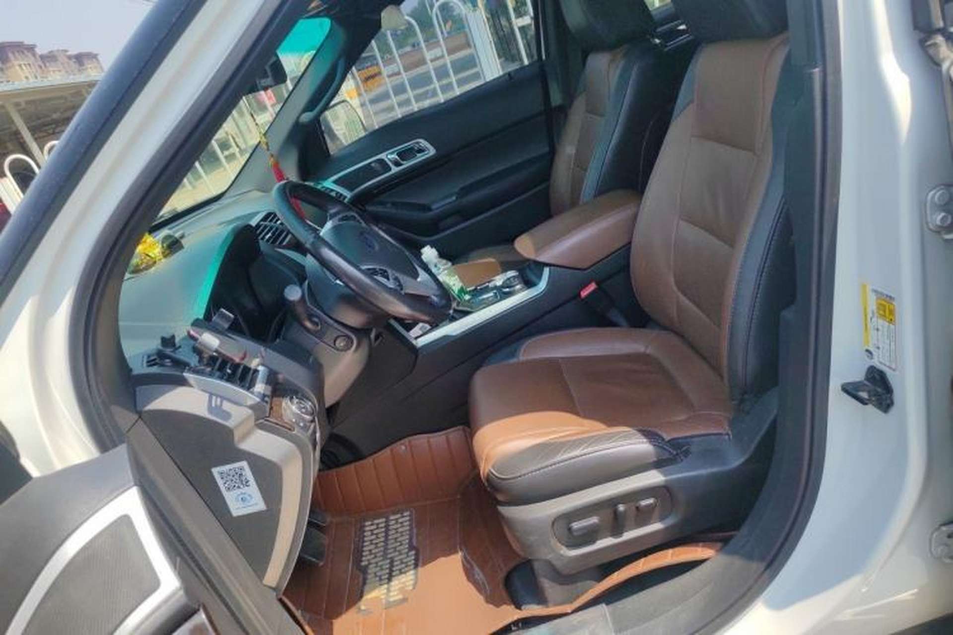 Used Ford Explorer 2013 3.5L Deluxe Model Left Front Seat