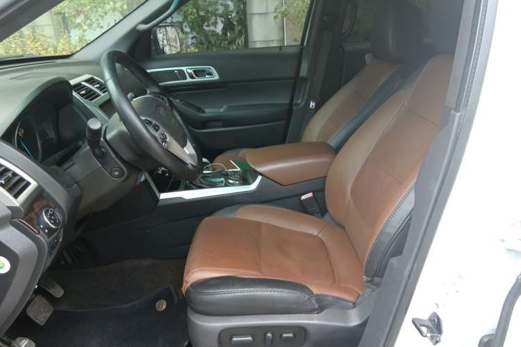 Used Ford Explorer 2013 3.5L Deluxe Model Left Front Seat