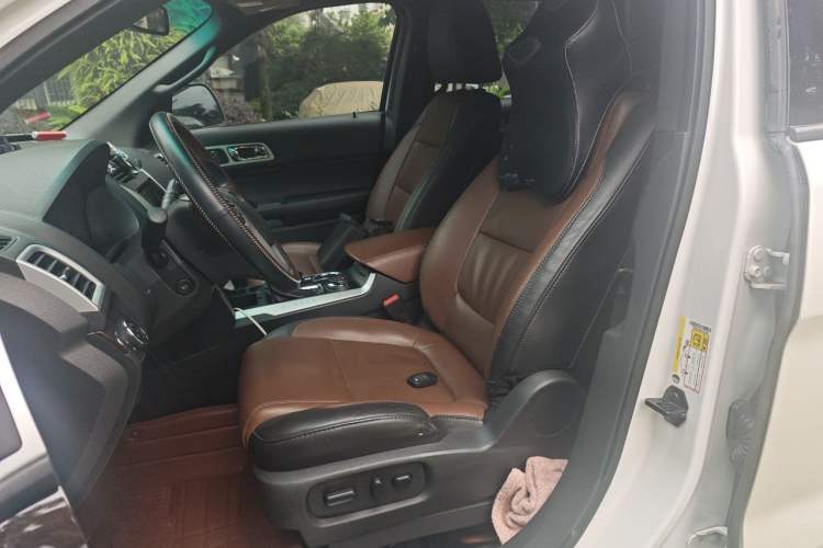 Used Ford Explorer 2013 3.5L Deluxe Model Left Front Seat