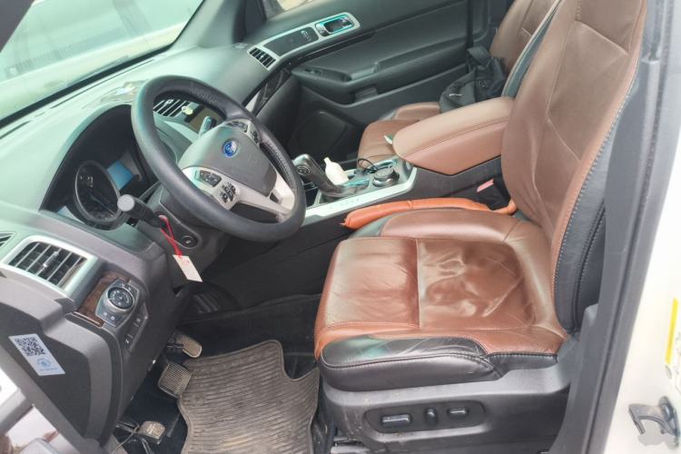 Used Ford Explorer 2013 3.5L Deluxe Model Left Front Seat