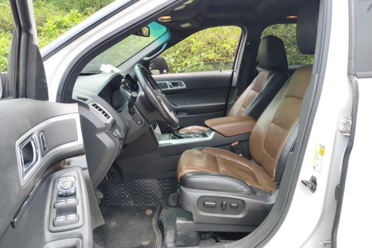 Used Ford Explorer 2013 3.5L Deluxe Model Left Front Seat