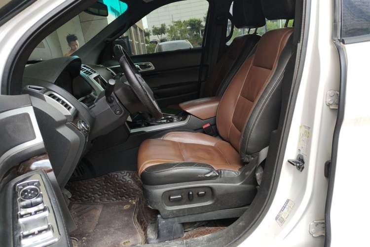 Used Ford Explorer 2013 3.5L Deluxe Model Left Front Seat