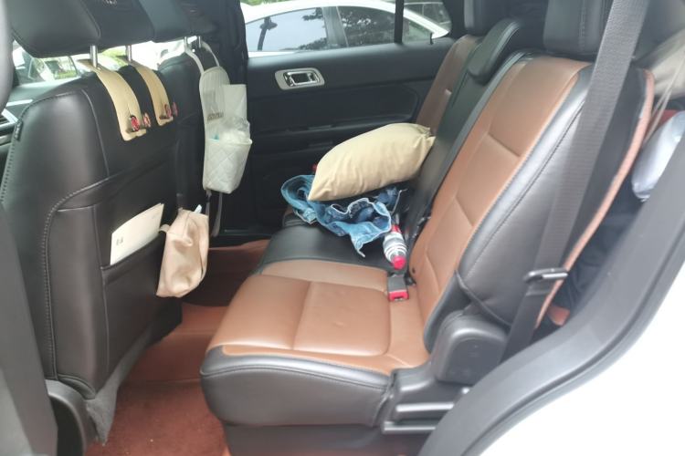 Used Ford Explorer 2013 3.5L Deluxe Model Left Rear Seat